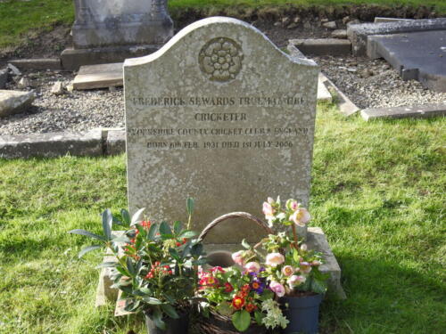 Gravestone of Freddie Trueman
