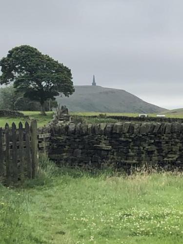 Stoodley Pike Hike